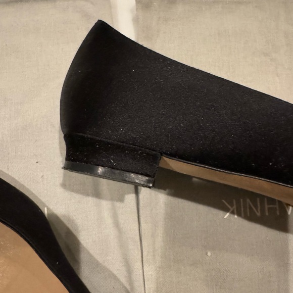 Manolo Blahnik Black Embellished Flats - Picture 4 of 7